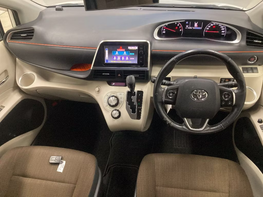 TOYOTA SIENTA