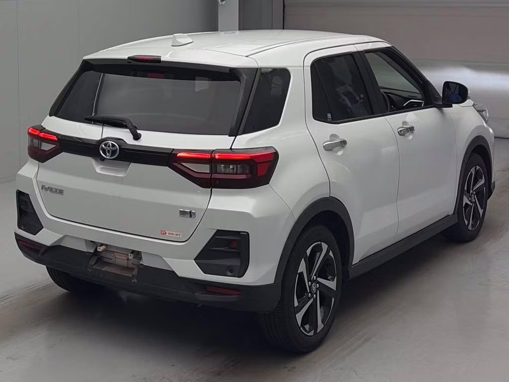 TOYOTA RAIZE
