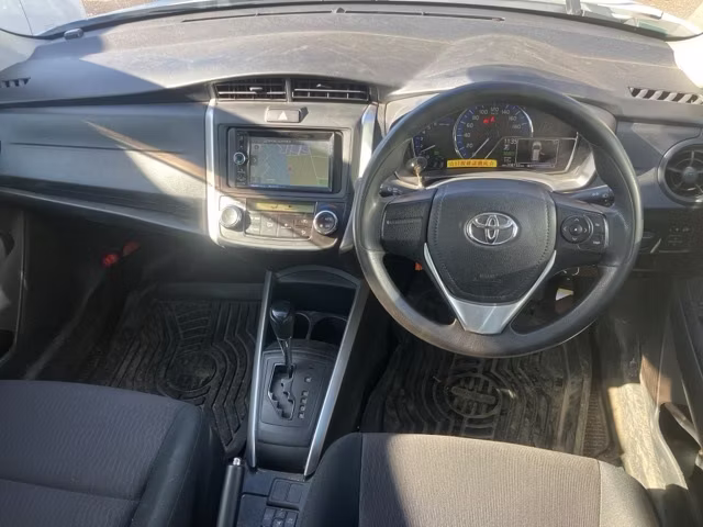 TOYOTA COROLLA FIELDER