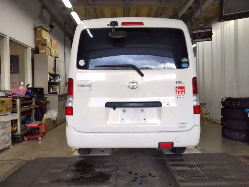 TOYOTA TOWN ACE