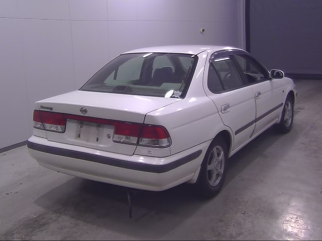 NISSAN SUNNY