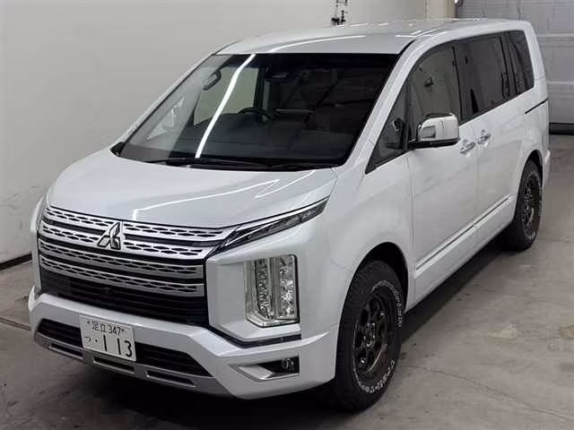 MITSUBISHI DELICA D:5