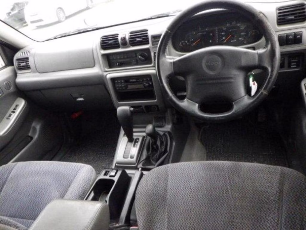 ISUZU WIZARD