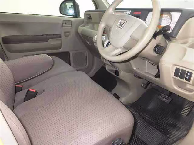 HONDA LIFE