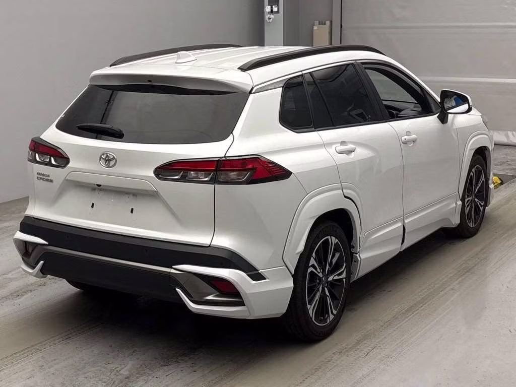 TOYOTA COROLLA CROSS