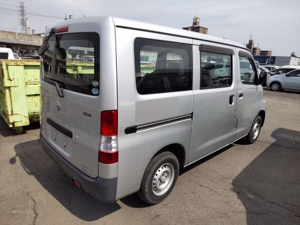 TOYOTA TOWN ACE