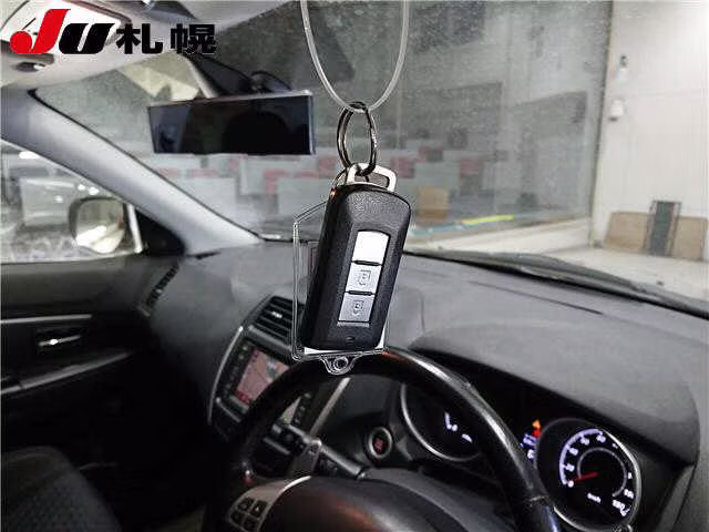 MITSUBISHI RVR