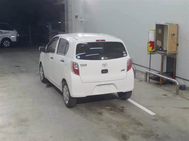 TOYOTA PIXIS EPOCH