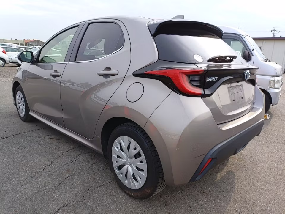 TOYOTA YARIS