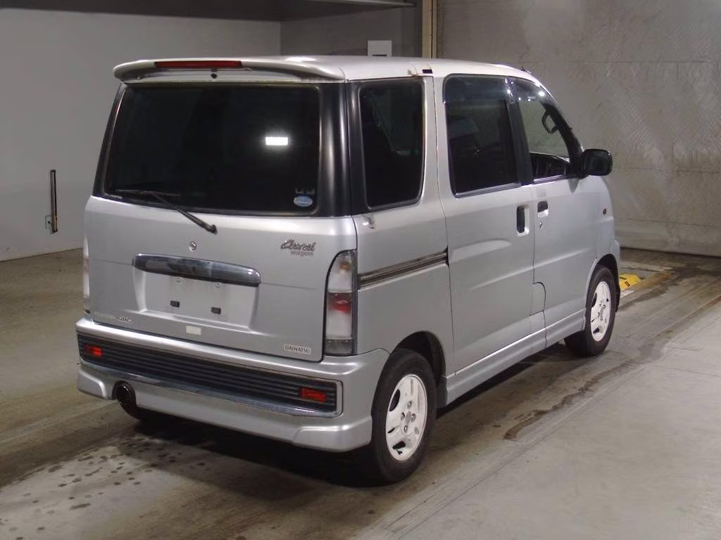 DAIHATSU ATRAI