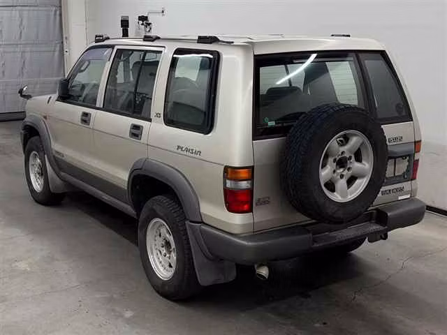 ISUZU BIGHORN