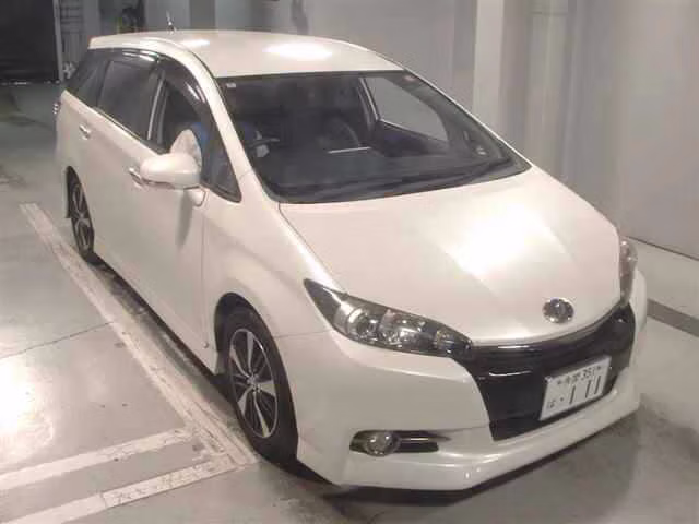 TOYOTA WISH