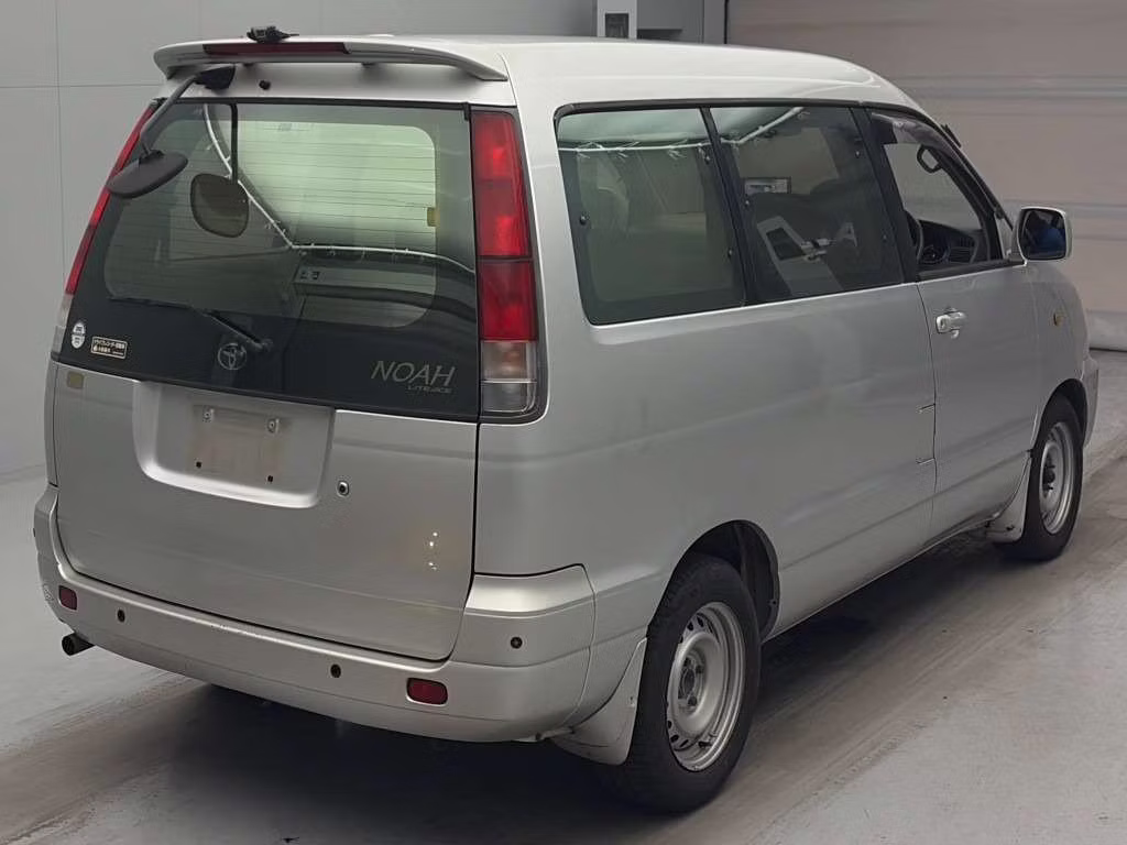 TOYOTA LITE ACE NOAH