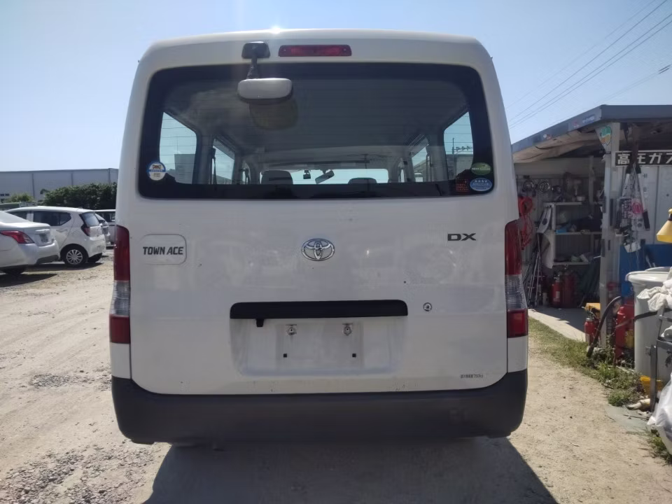 TOYOTA TOWN ACE