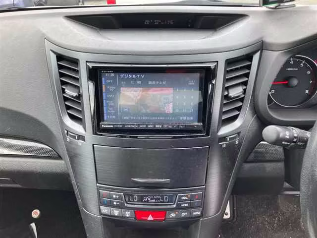 SUBARU LEGACY
