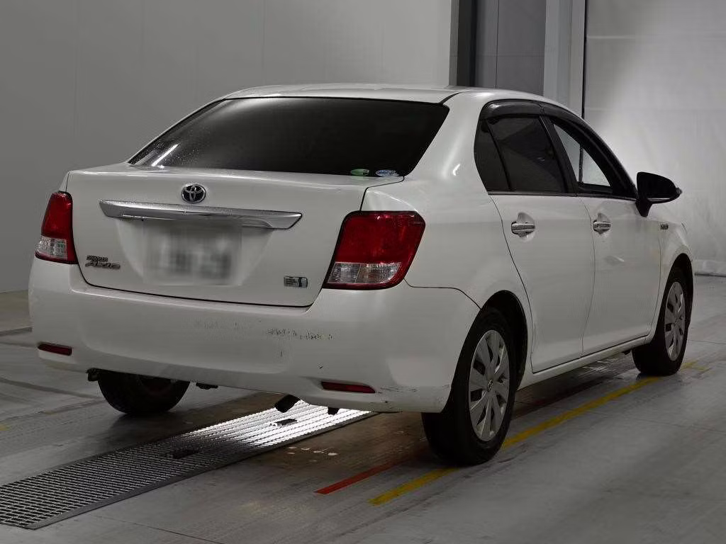 TOYOTA COROLLA AXIO