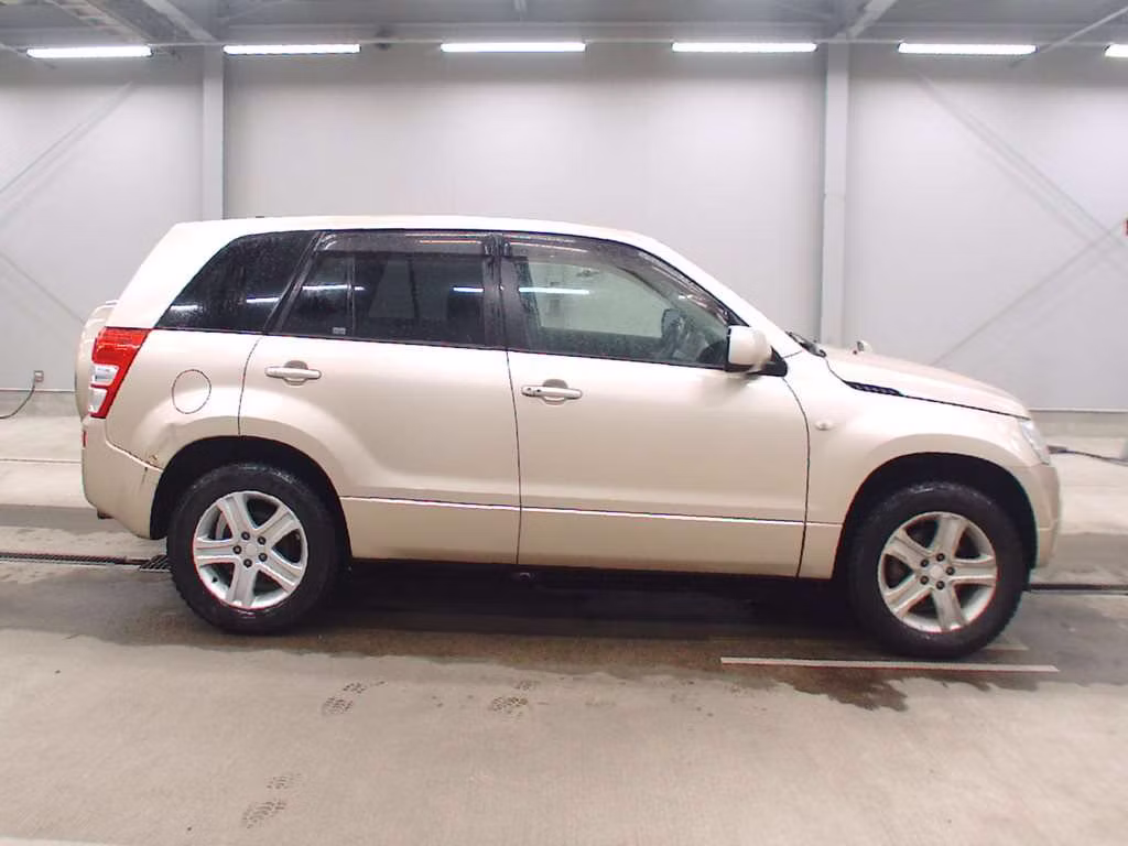 SUZUKI ESCUDO