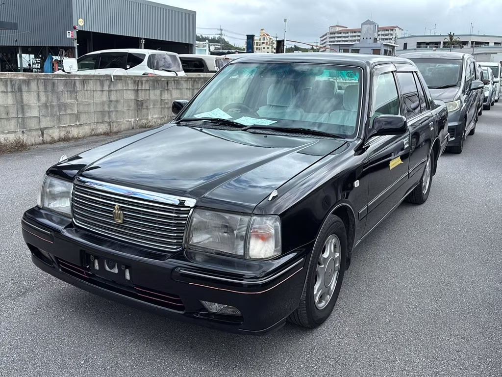 TOYOTA CROWN