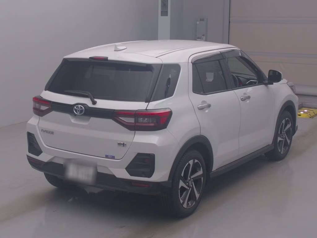 TOYOTA RAIZE