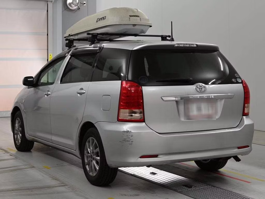 TOYOTA WISH