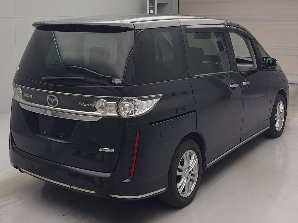 MAZDA BIANTE