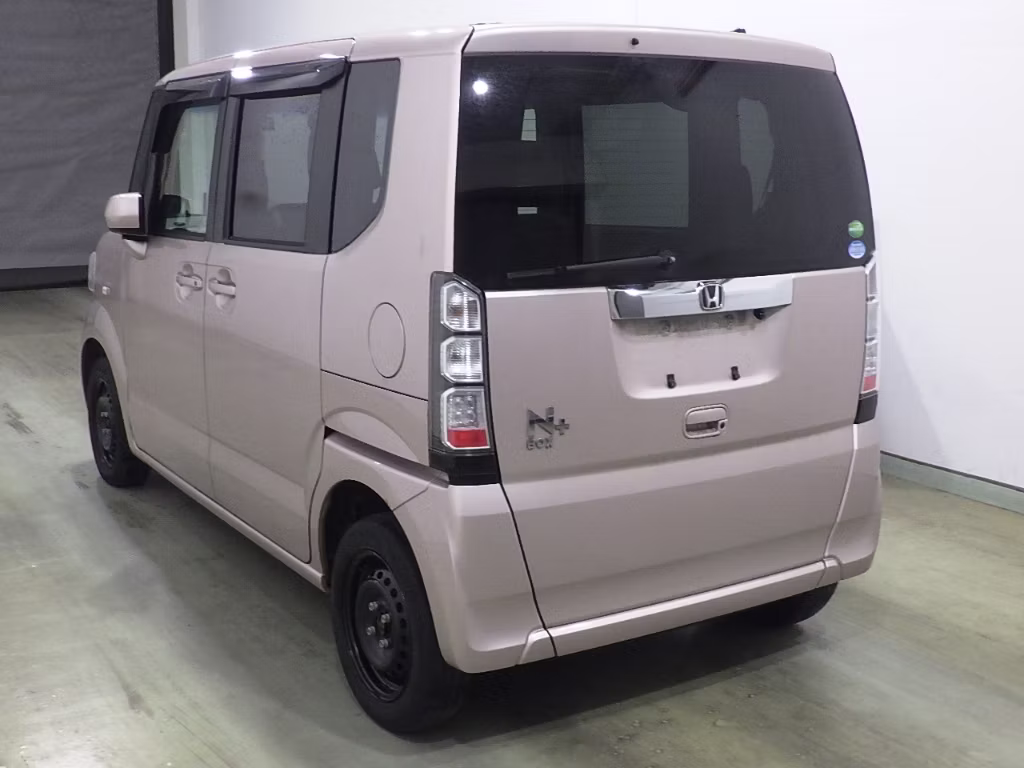 HONDA N-BOX+