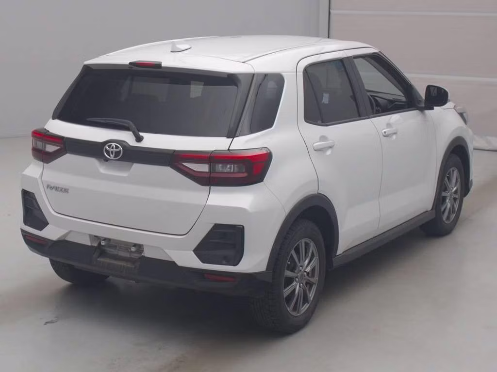 TOYOTA RAIZE