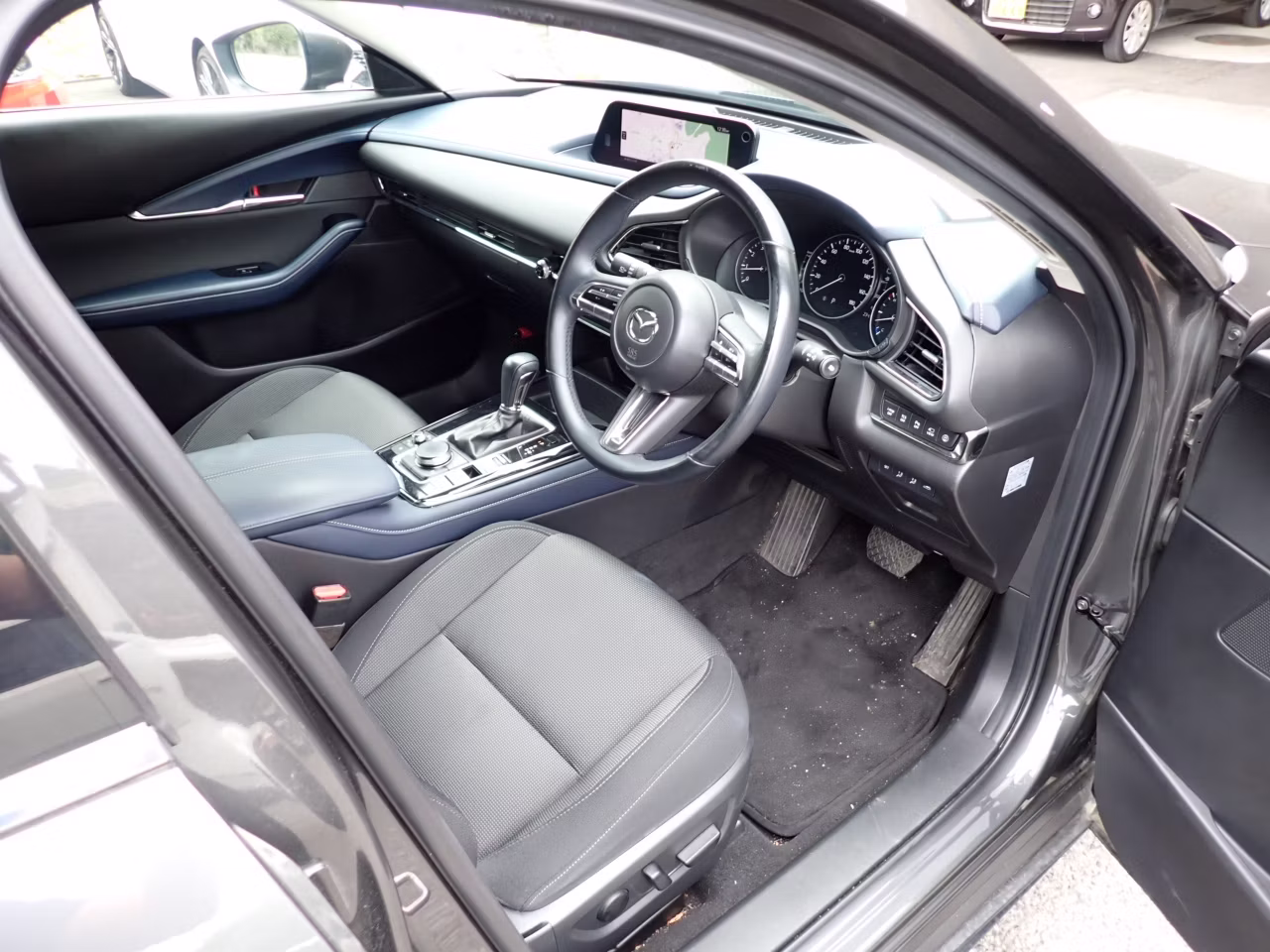MAZDA CX-30