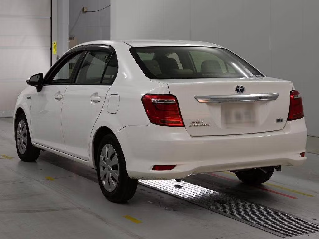 TOYOTA COROLLA AXIO