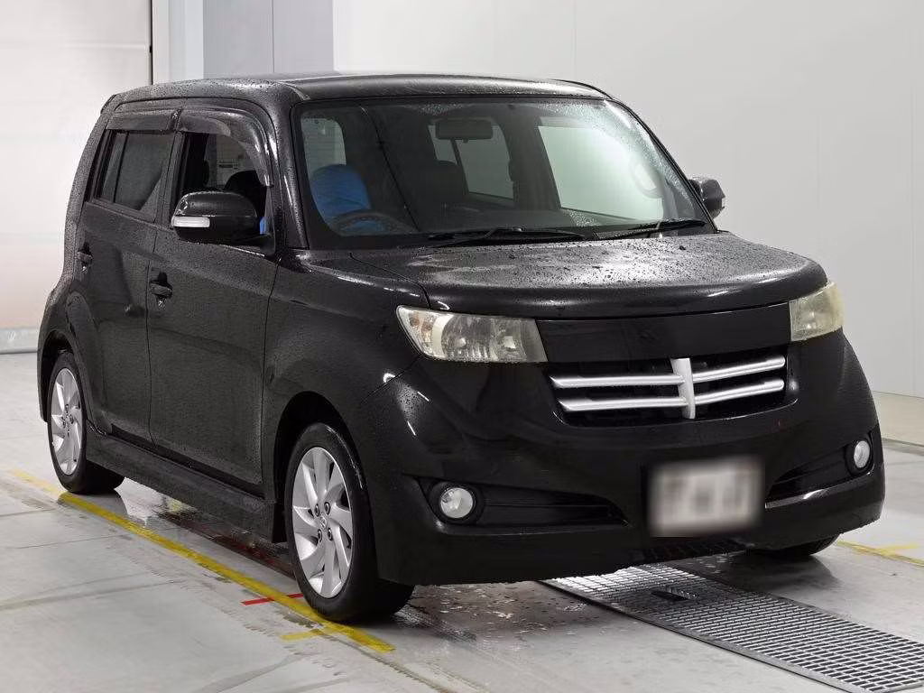 TOYOTA BB