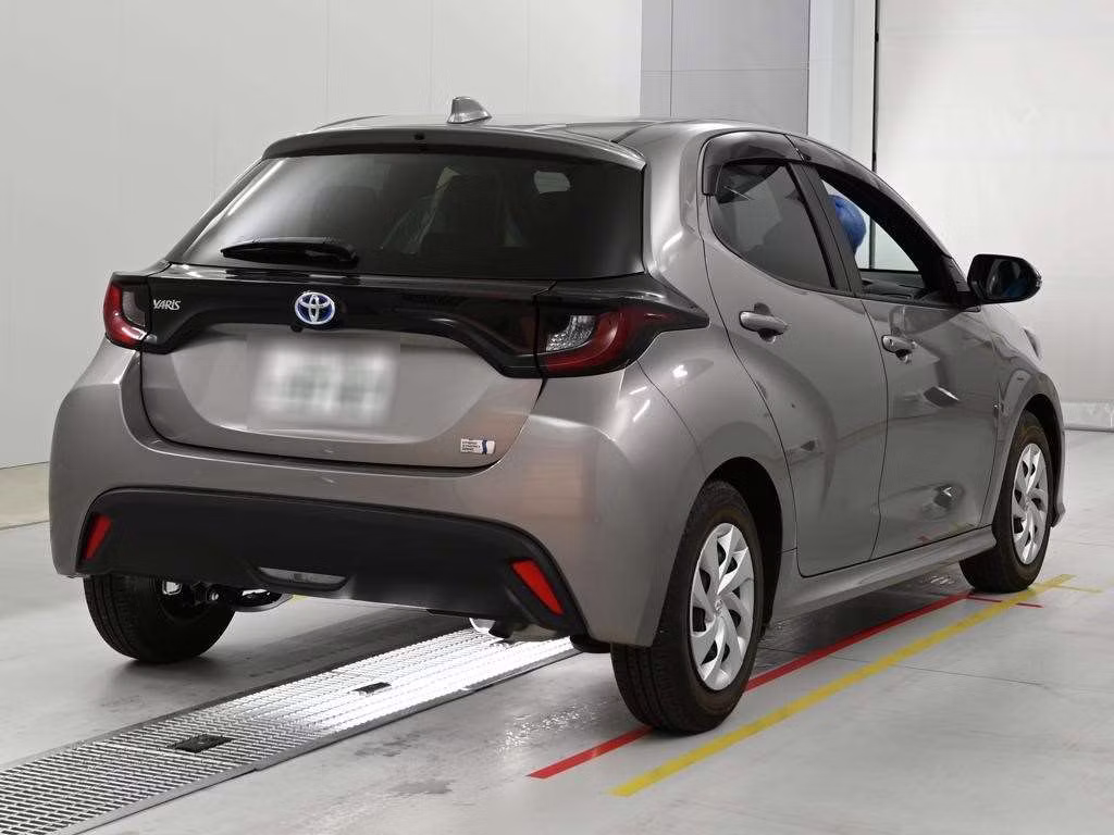 TOYOTA YARIS