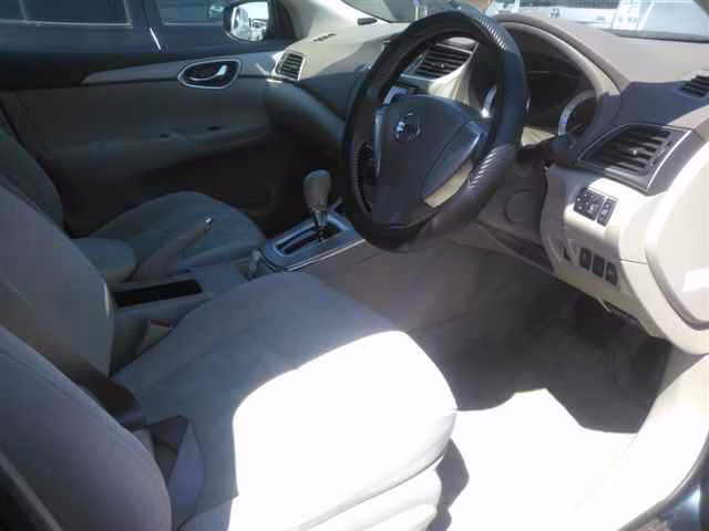 NISSAN SYLPHY
