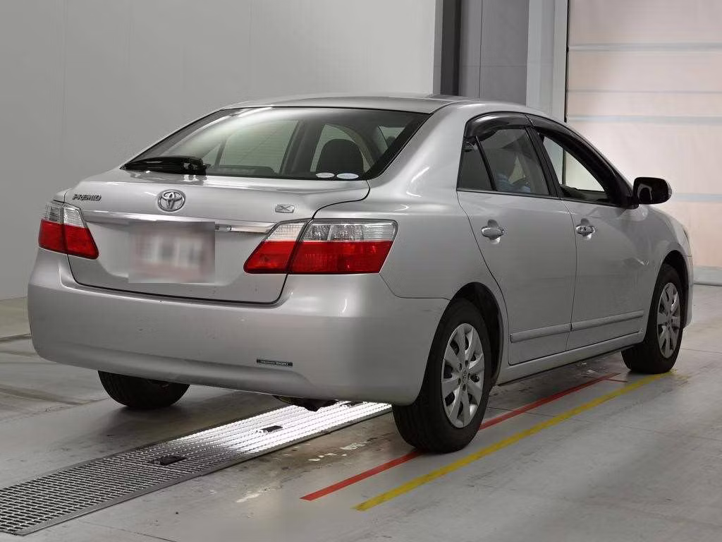 TOYOTA PREMIO