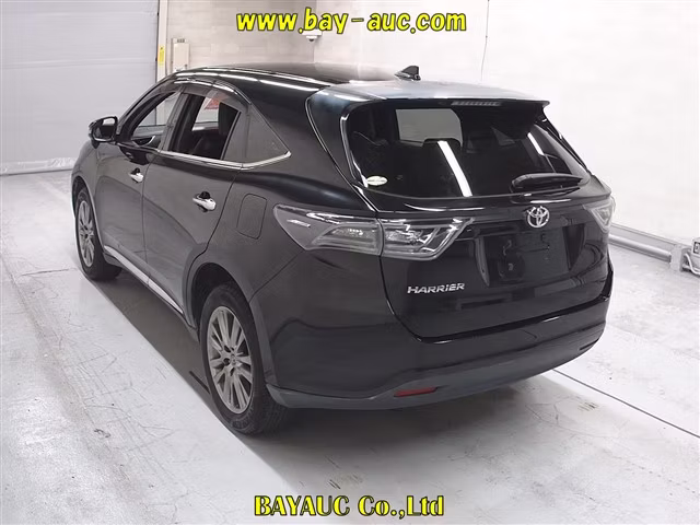 TOYOTA HARRIER