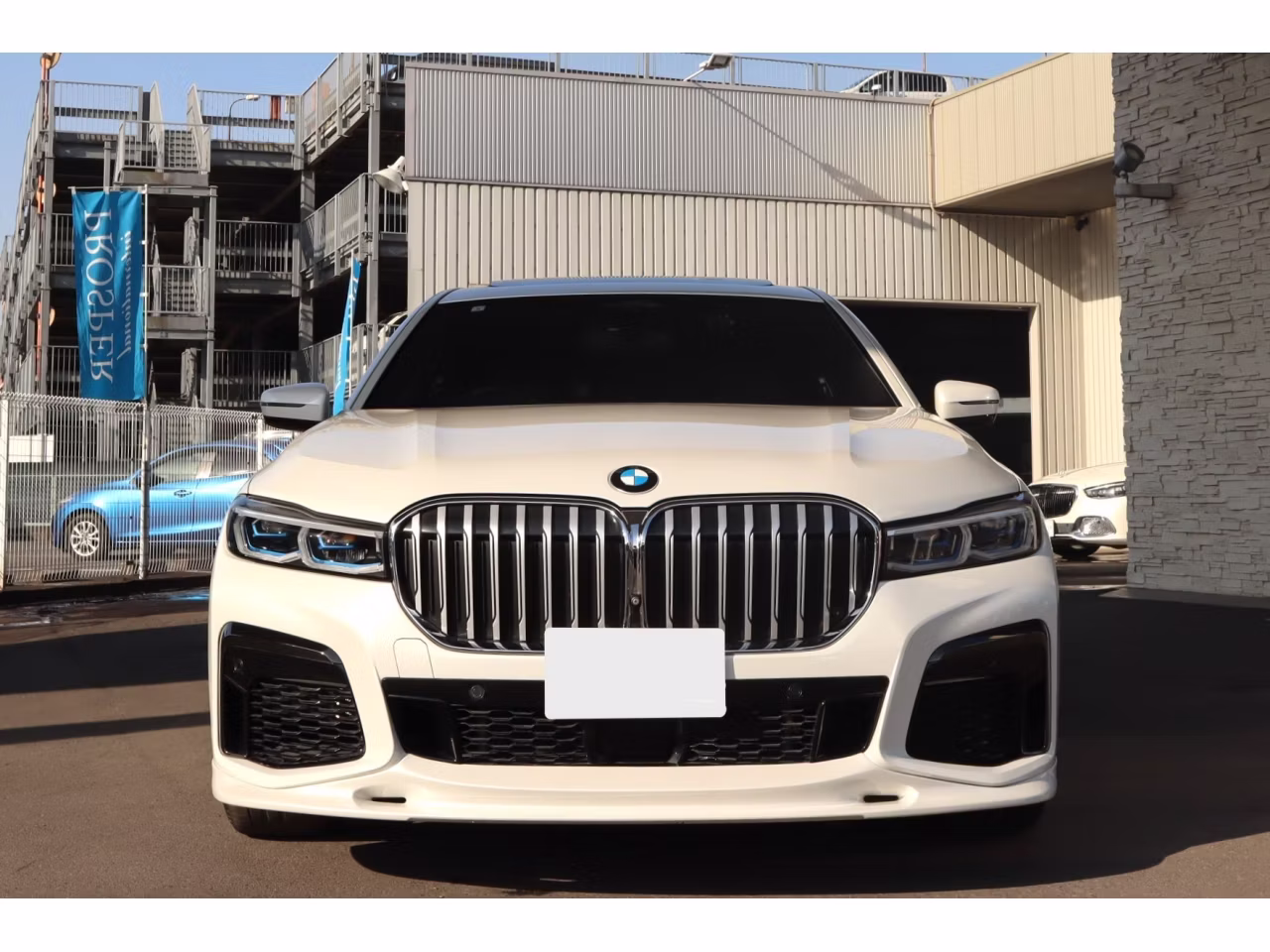 BMW 7-SERIES