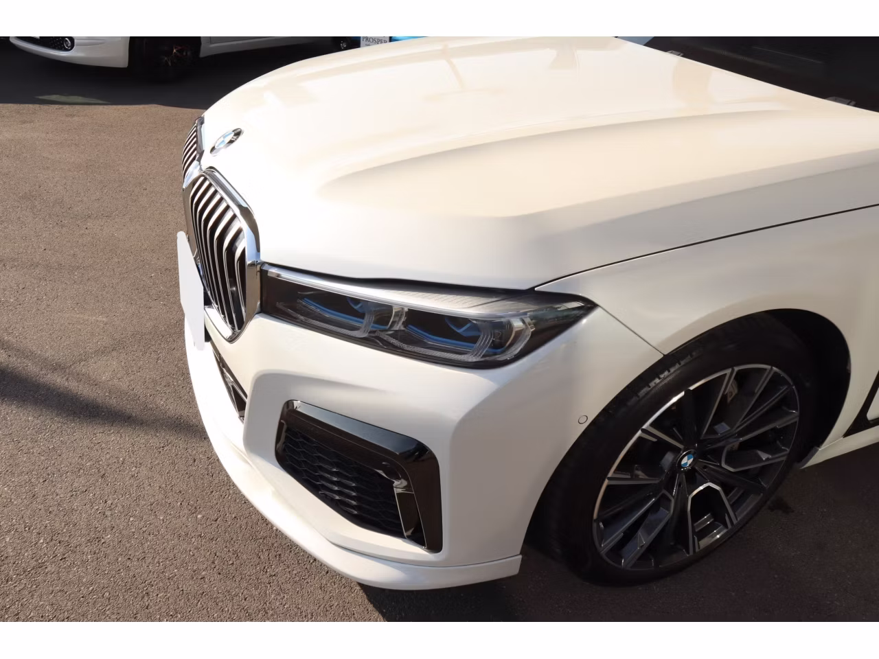 BMW 7-SERIES