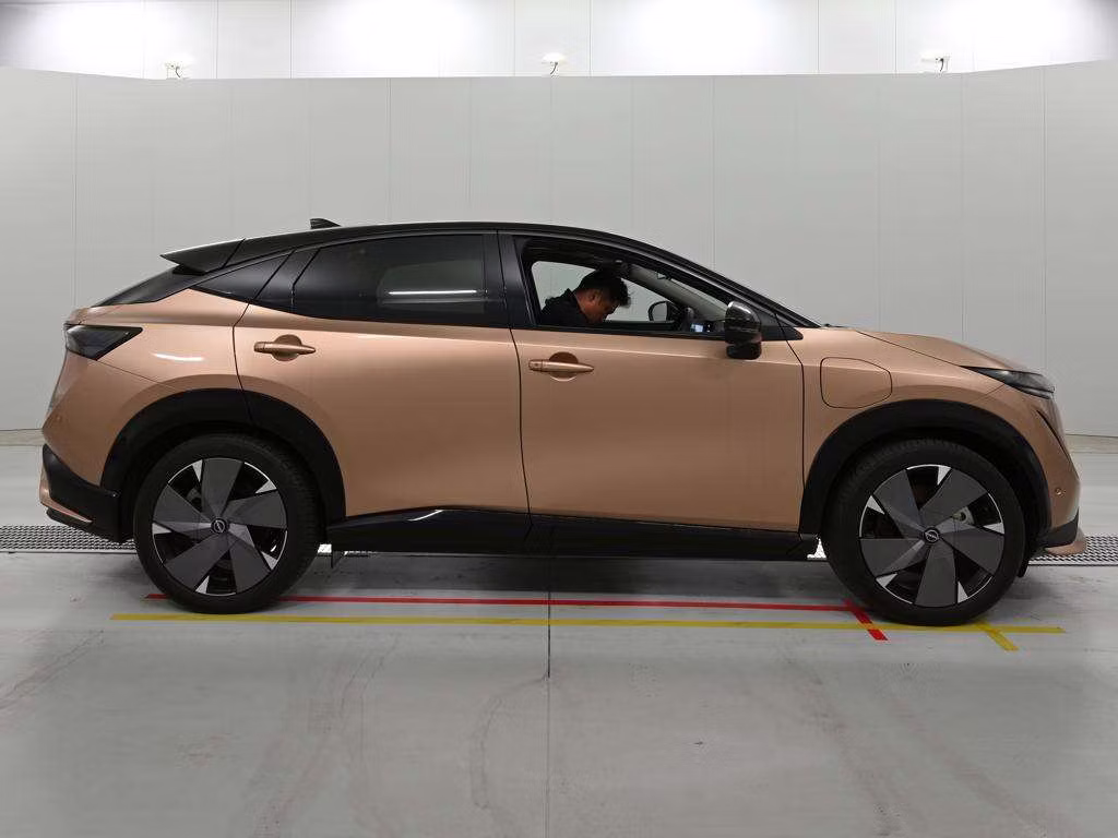 NISSAN ARIYA