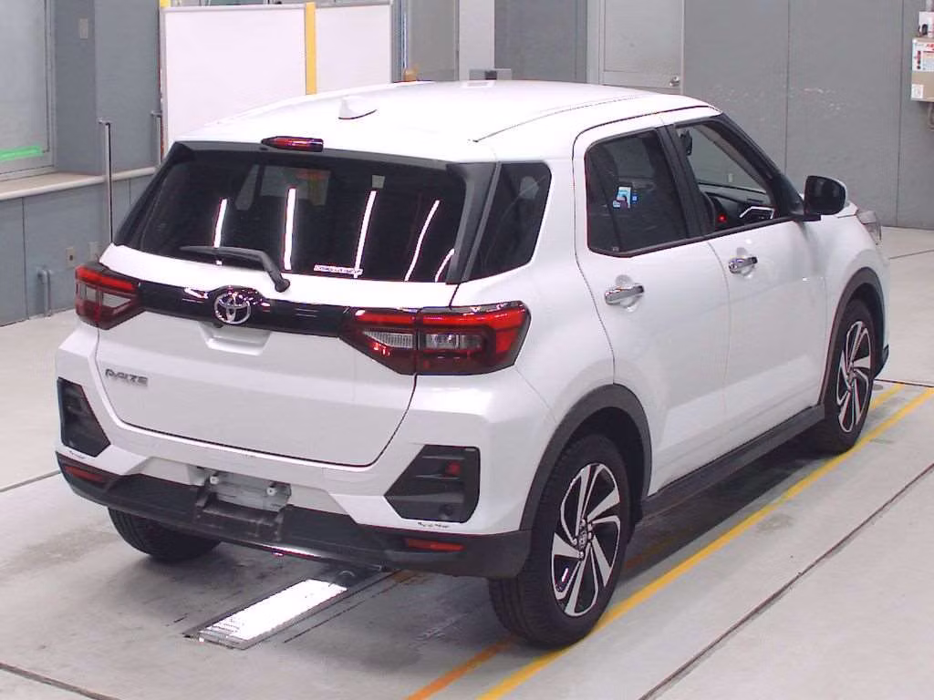 TOYOTA RAIZE