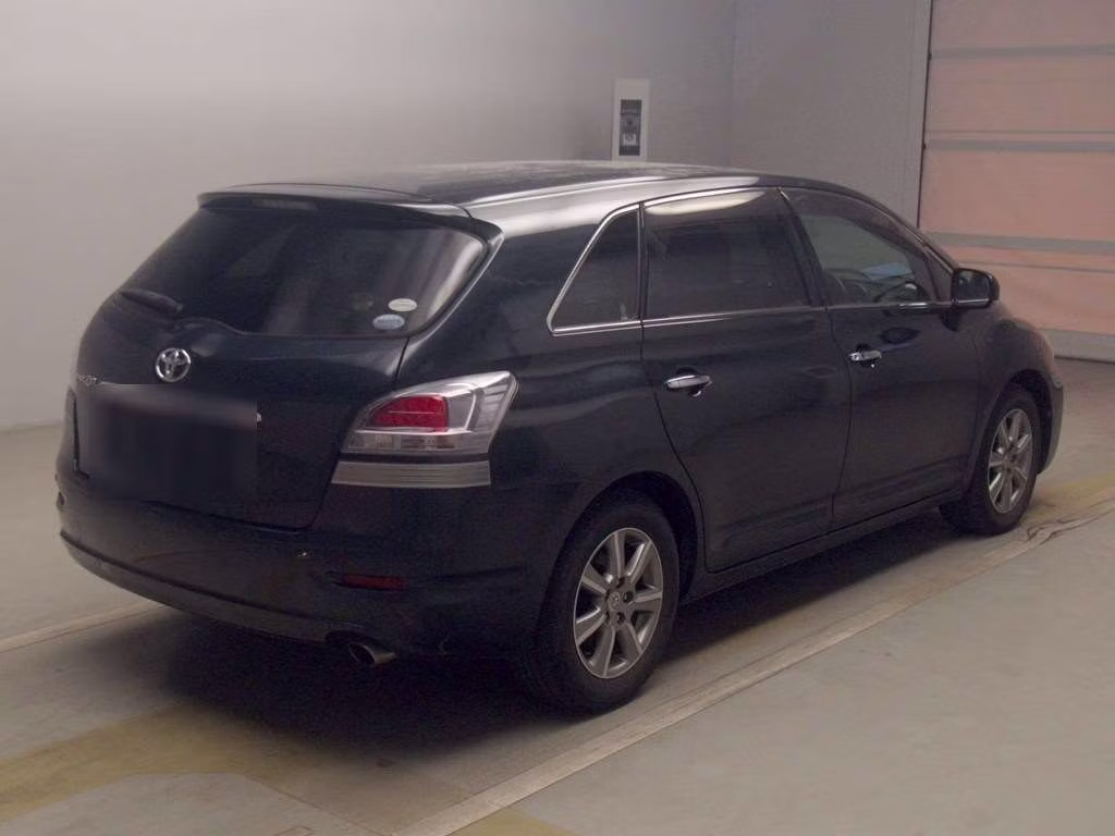 TOYOTA MARK X ZIO