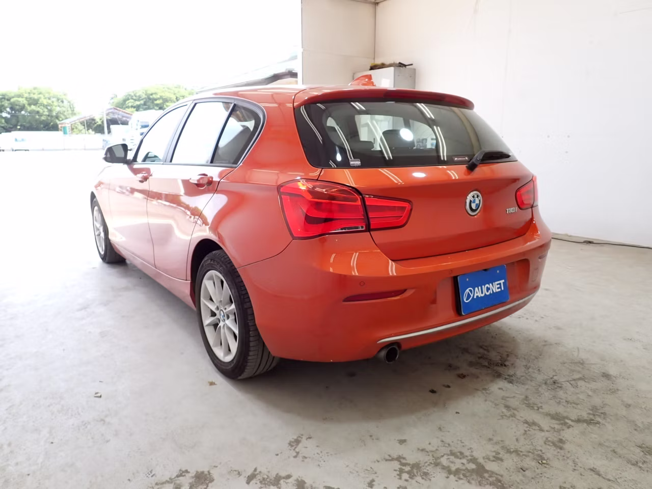 BMW 1-SERIES