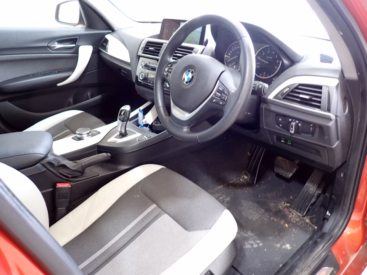 BMW 1-SERIES