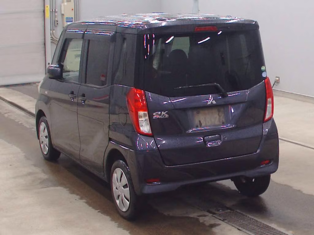 MITSUBISHI EK SPACE