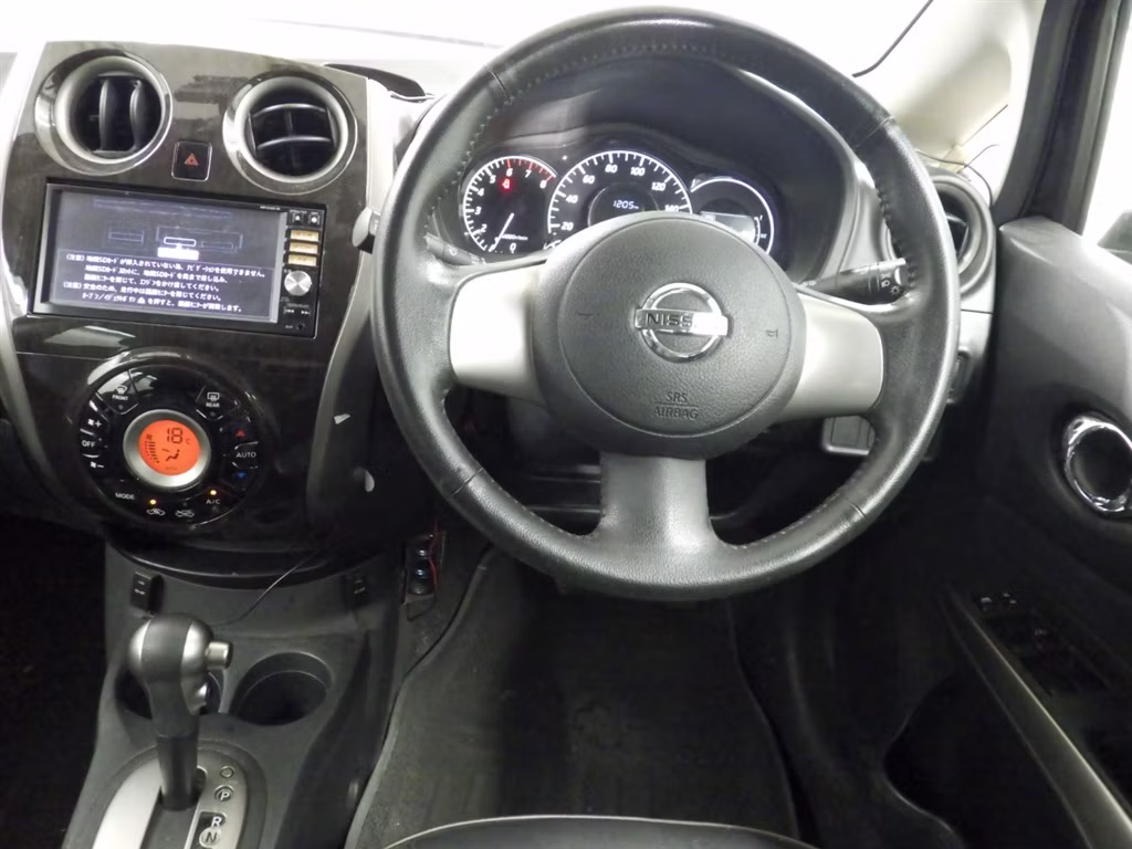 NISSAN NOTE