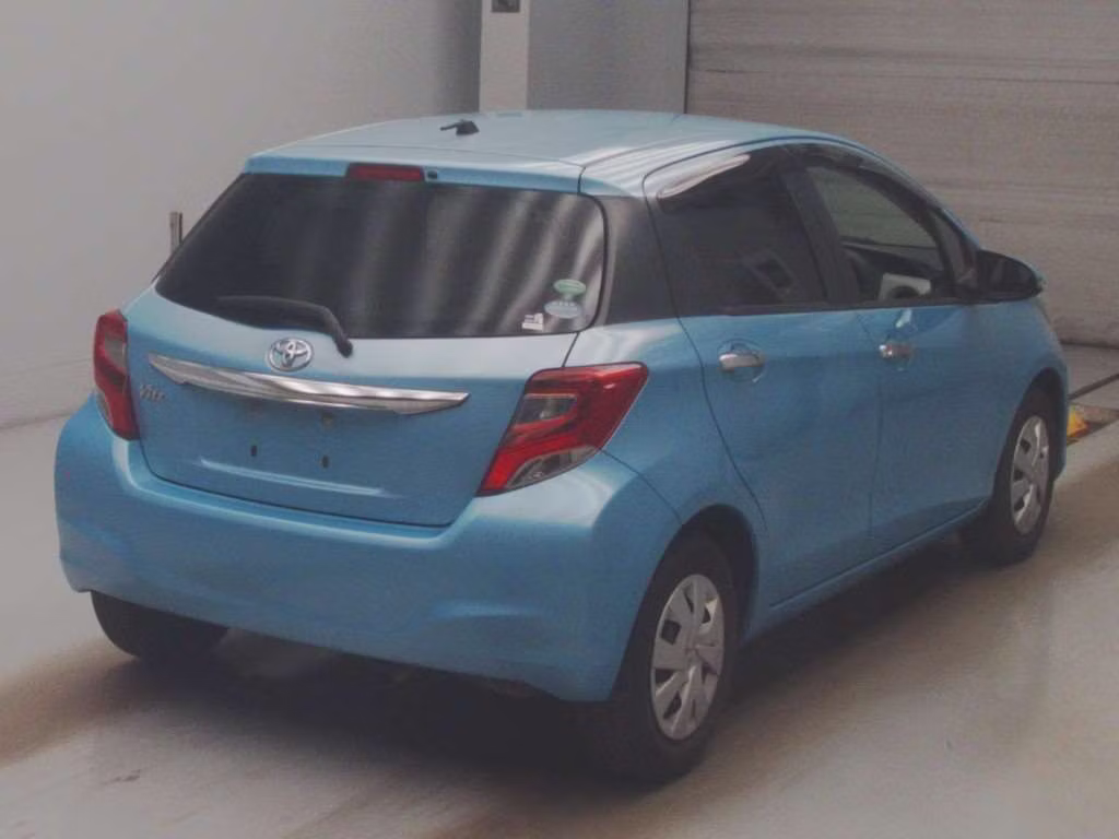 TOYOTA VITZ