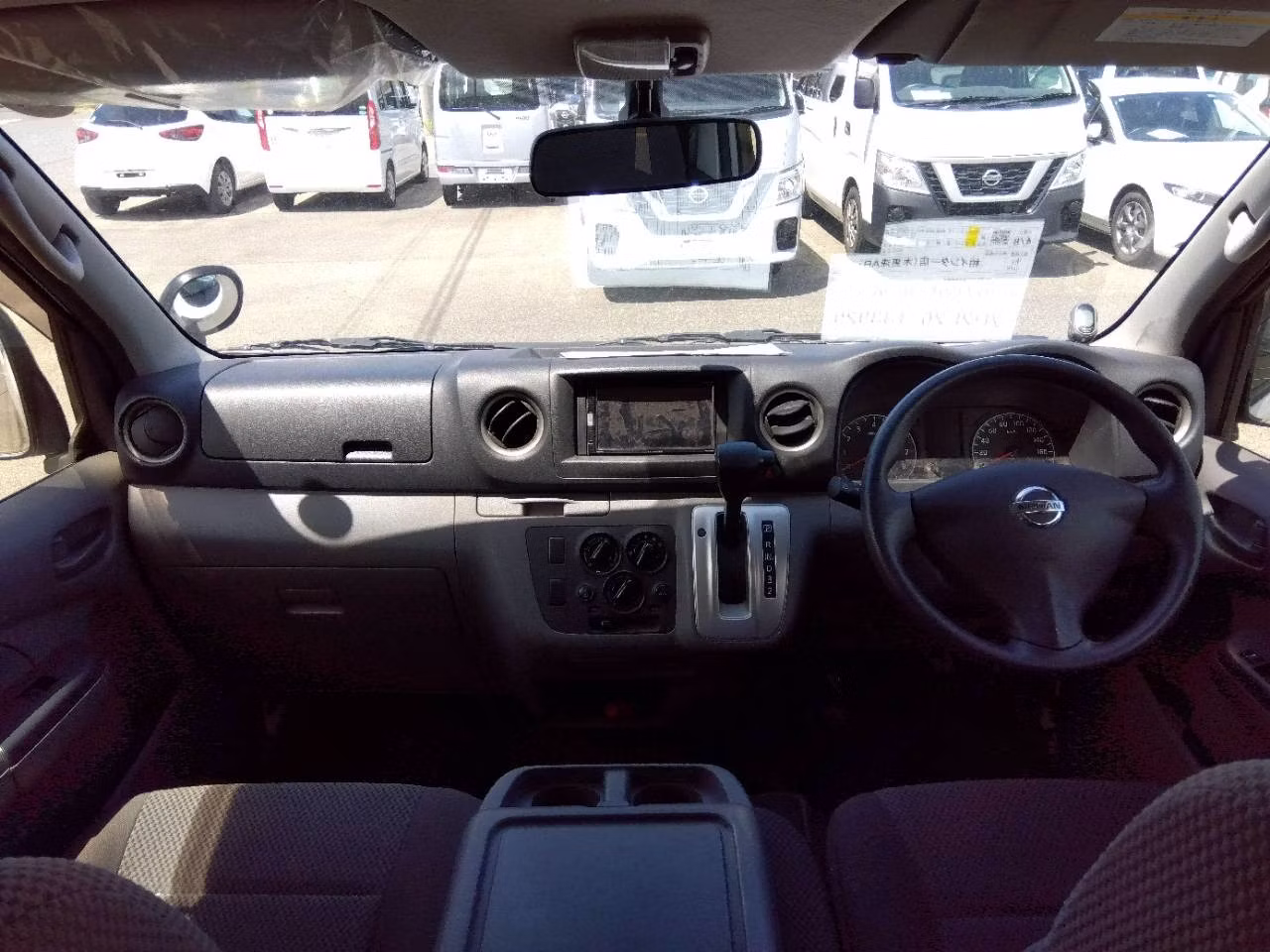 NISSAN NV350 CARAVAN
