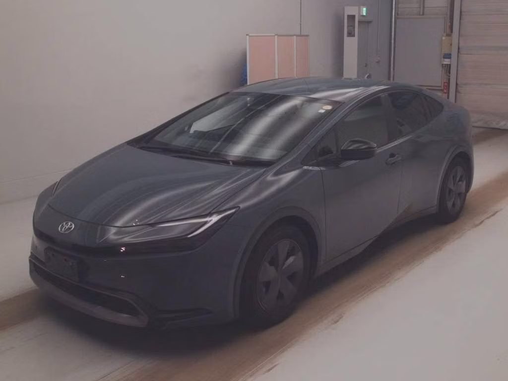 TOYOTA PRIUS