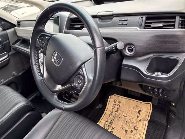 HONDA FREED+