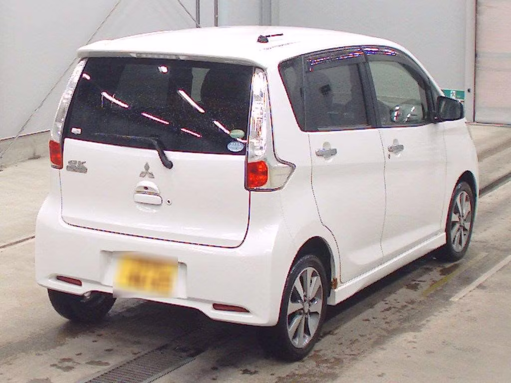 MITSUBISHI EK CUSTOM