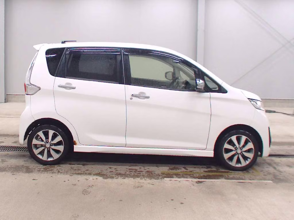 MITSUBISHI EK CUSTOM