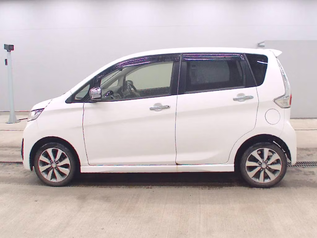 MITSUBISHI EK CUSTOM